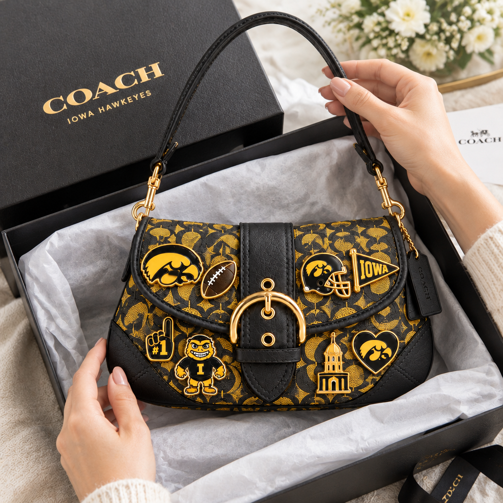 Iowa Hawkeyes Soho Bag With Charm